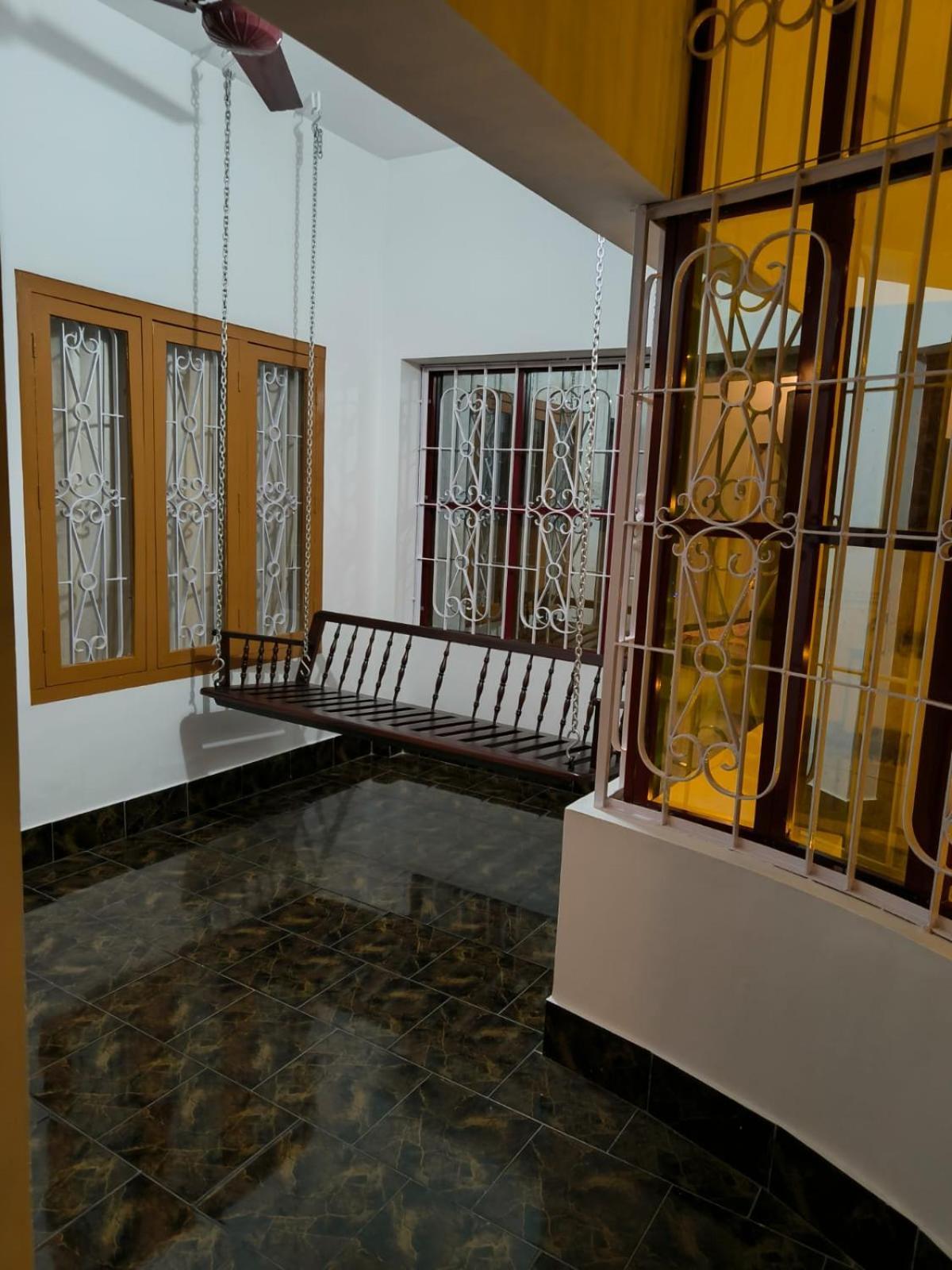 White House Villa Thrissur Kültér fotó